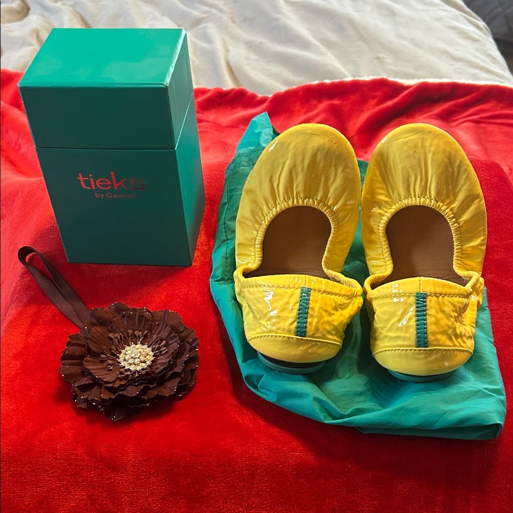 Tieks Lemon Yellow Patent Leather Flats